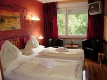 Familienappartement Komfort 8 (43/44 Pers.)